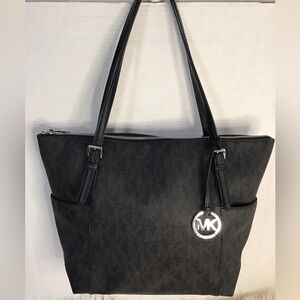 MICHAEL KORS Jet Set Tote Saffiano Leather 15”x11” EUC